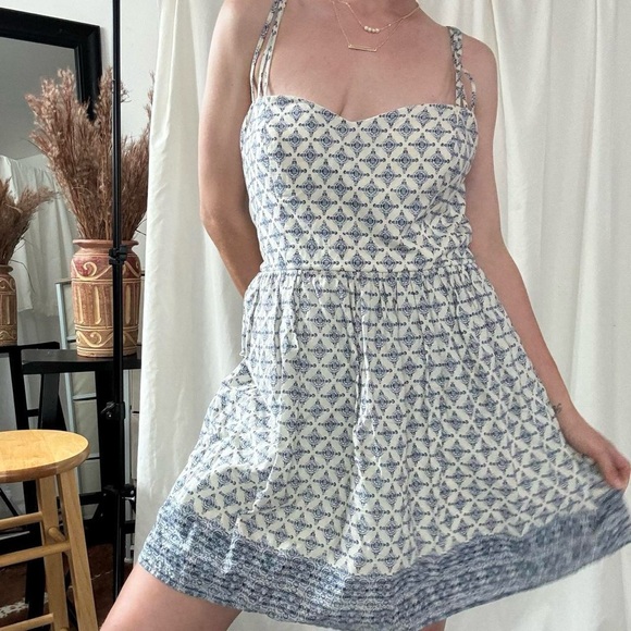 City Triangle - Blue and white babydoll summer dress - size 13 - Picture 7 of 8